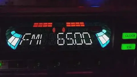 автомагнитола LG TCC-9010-честные 45ват на канал(НАЗАД В ПРОШЛОЕ№104-1)